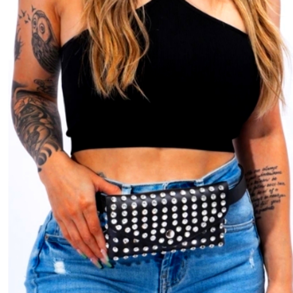 SILVER STUDDED BLACK BELT BAG